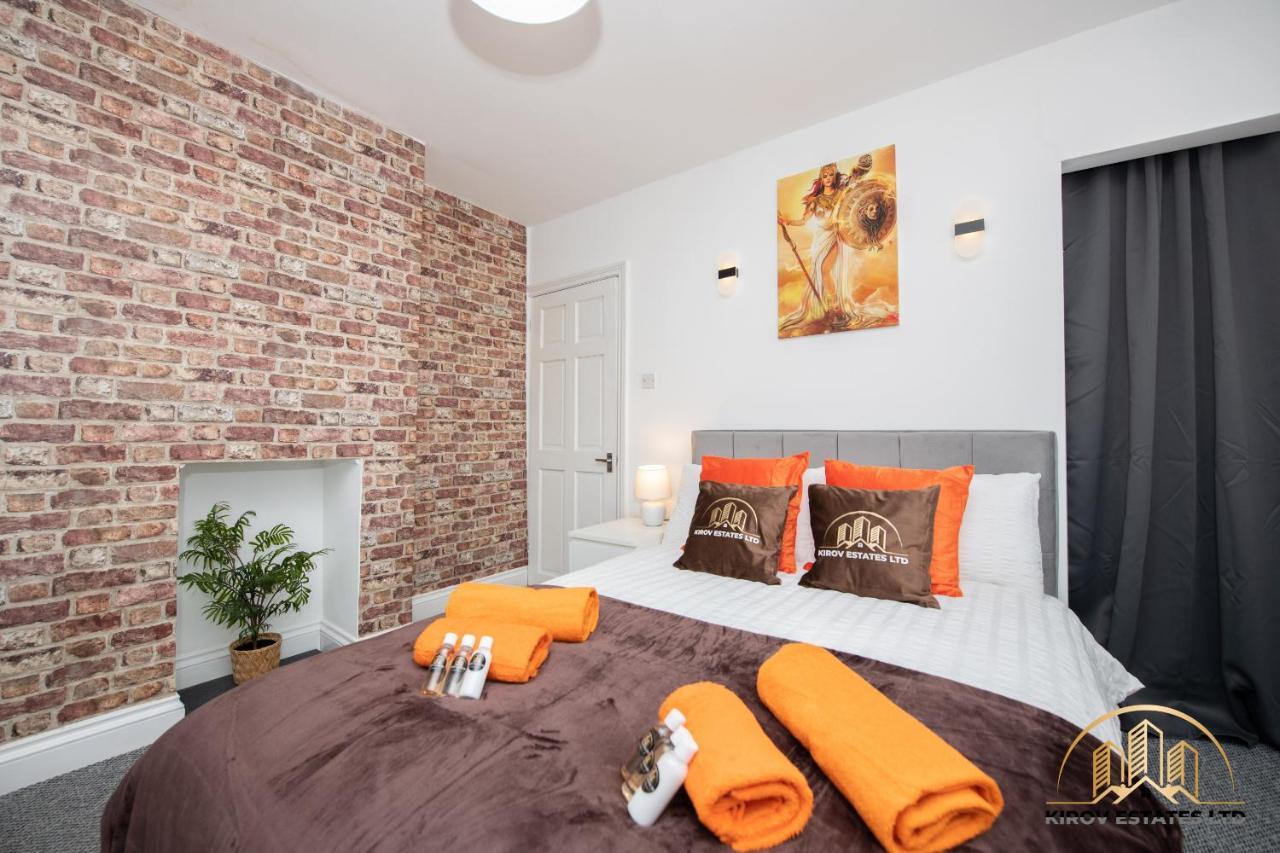Athena - The Wisdom Of Town Apartment